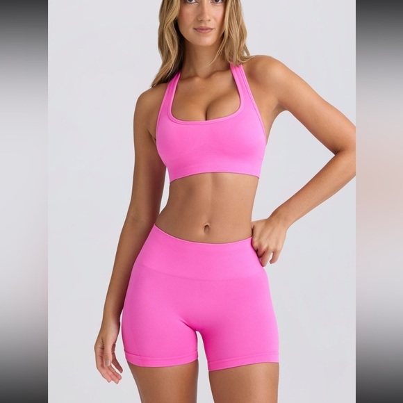 Pink set (2/$175) - Picture 5 of 6